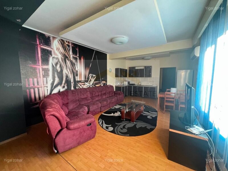 Patru camere de inchiriat, langa drept, ideal studenti, 2 bai